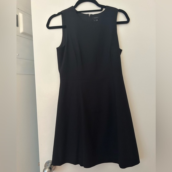 NWOT Theory Arila quartet shift dress - Picture 2 of 4